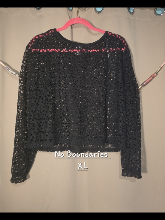 No Boundaries Tops - NWT No Boundaries Black Long Sleeve Crop Top Open-Weave Sweater - XL